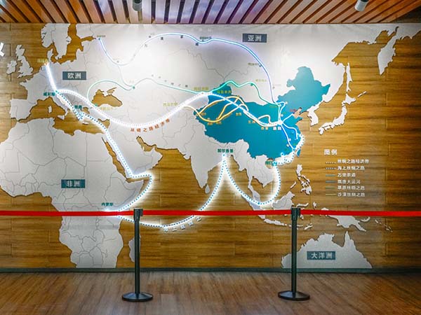 one belt one road.jpg